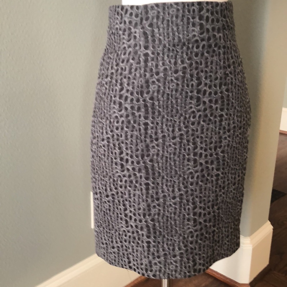 Ann Taylor Gray and Navy  leopard Pencil Skirt